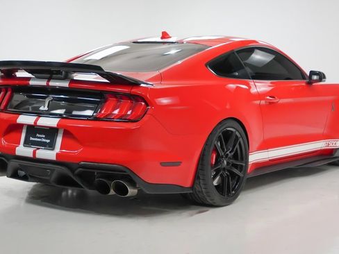 Used 2021 Ford Mustang Shelby GT500 w/ Technology Package image 10