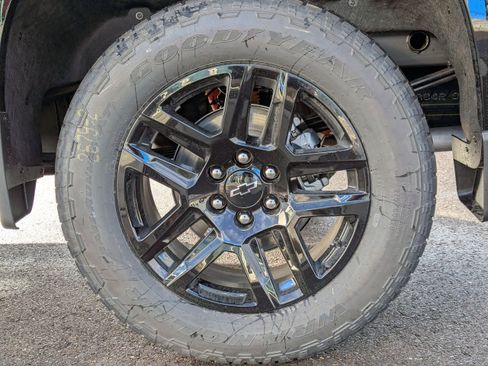 New 2026 Chevrolet Silverado 1500 High Country w/ Midnight Edition image 53