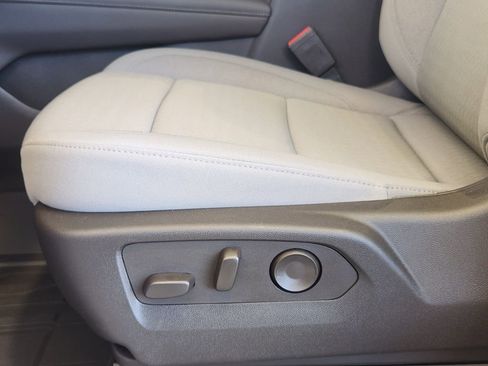 New 2026 Chevrolet Tahoe LS image 17