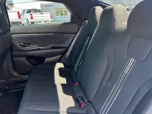 Used 2025 Hyundai Elantra Sport w/ Cargo Package FWD image 11
