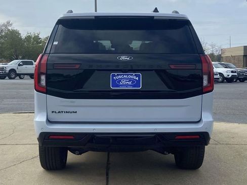 New 2026 Ford Expedition Platinum AWD/4WD image 3