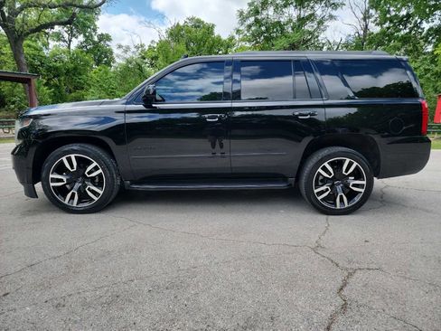 Used 2018 Chevrolet Tahoe Premier RWD image 4
