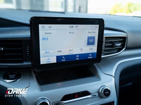 Used 2024 Ford Explorer XLT w/ Equipment Group 202A image 34