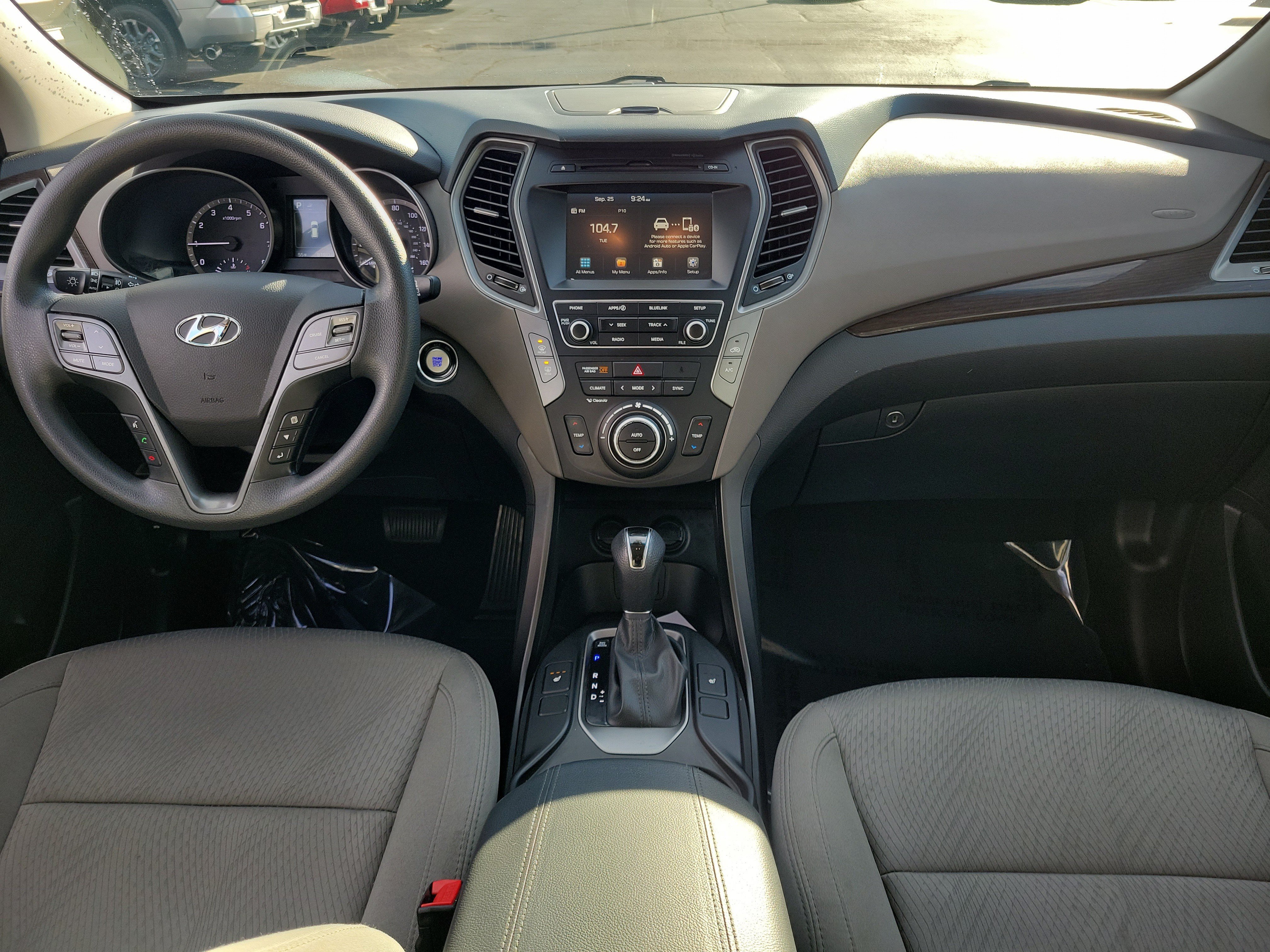 Used 2018 Hyundai Santa Fe Sport w/ 2.4L Value Package 02 FWD image 9
