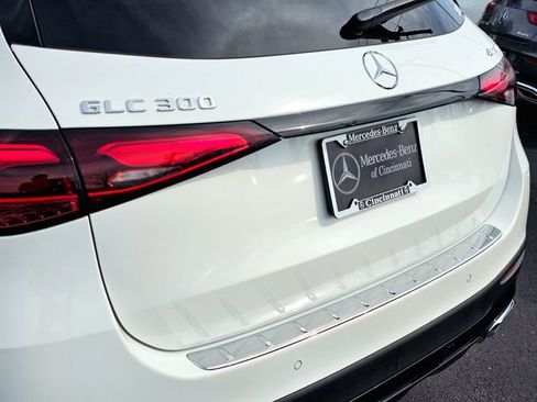 Certified 2026 Mercedes-Benz GLC 300 4MATIC image 15