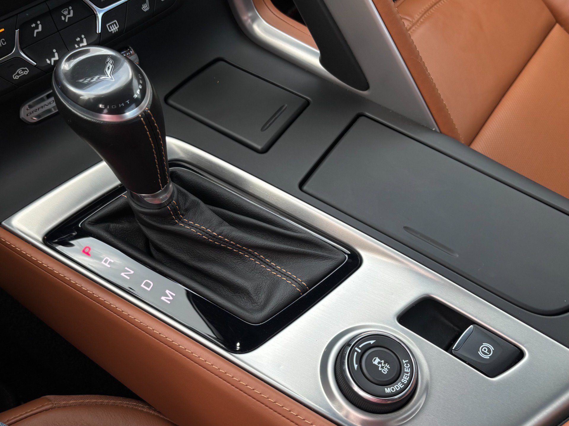 Used 2019 Chevrolet Corvette Grand Sport RWD image 39