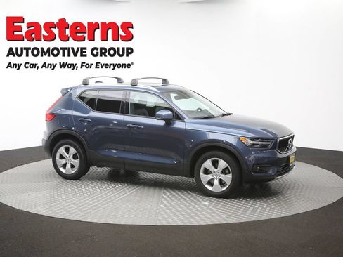 Used 2021 Volvo XC40 T5 Momentum AWD/4WD image 48