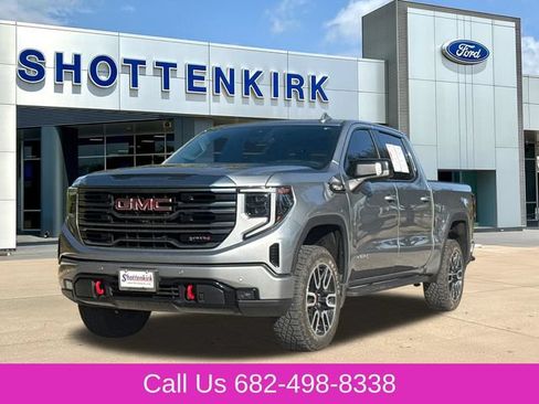 Used 2024 GMC Sierra 1500 AT4 w/ Technology Package AWD/4WD image 3