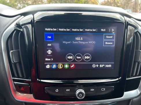 Certified 2023 Chevrolet Traverse LT image 31