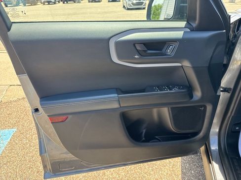 Used 2022 Ford Bronco Sport Outer Banks w/ Tech Package AWD/4WD image 14