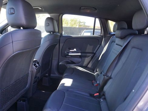 Certified 2021 Mercedes-Benz GLA 250 4MATIC image 12