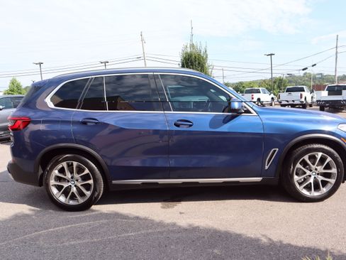 Used 2019 BMW X5 xDrive40i w/ Premium Package 2 AWD/4WD image 6