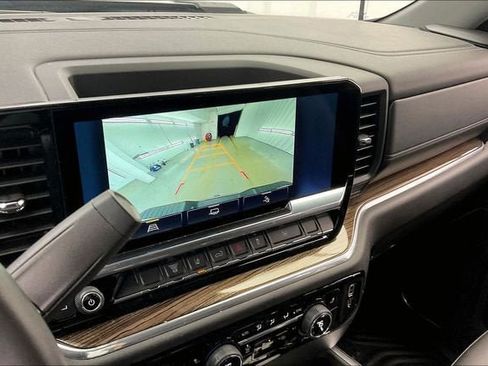 Certified 2025 Chevrolet Silverado 3500 LT image 27