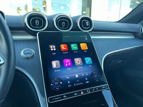 Used 2025 Mercedes-Benz C 300 Sedan image 19