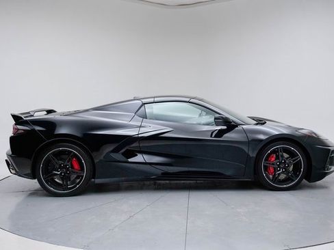 Used 2023 Chevrolet Corvette Stingray Preferred Conv w/ 2LT image 22