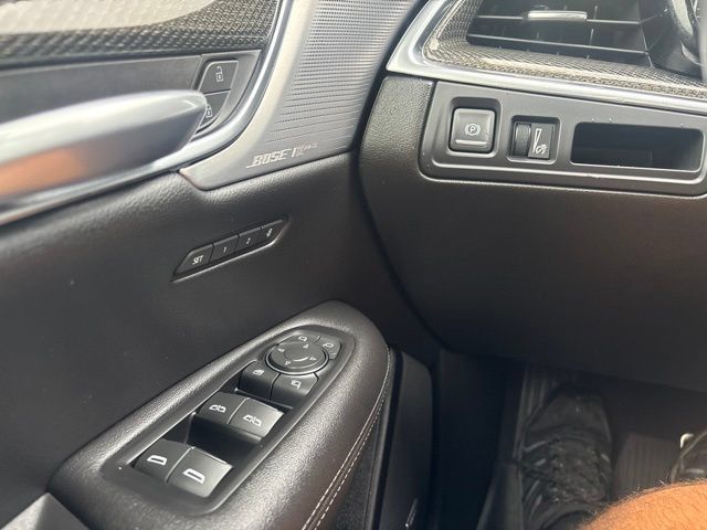 Used 2023 Cadillac XT5 Sportv AWD/4WD image 25