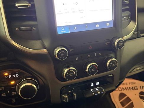 Used 2023 RAM 1500 Big Horn AWD/4WD image 35