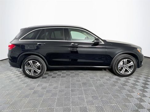 Used 2019 Mercedes-Benz GLC 300 4MATIC image 6
