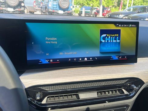 Used 2025 BMW 330i Sedan RWD image 14