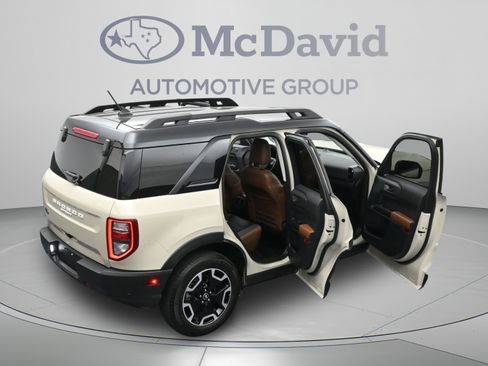 Used 2024 Ford Bronco Sport Outer Banks w/ Tech Package AWD/4WD image 46
