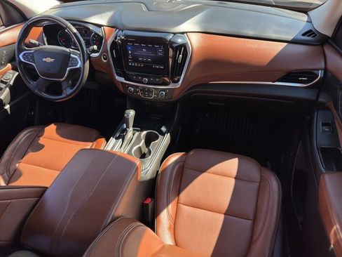 Used 2020 Chevrolet Traverse High Country image 23