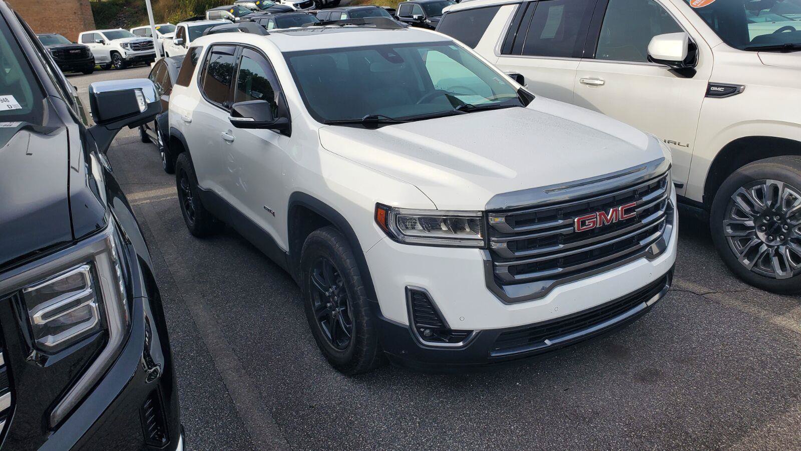 Used 2021 GMC Acadia AT4 w/ LPO, Floor Liner Package AWD/4WD image 2