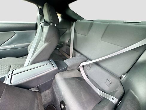 Used 2022 Toyota GR86 w/ ALL Weather Mat Package (TMS) RWD image 22