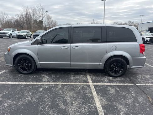 Used 2020 Dodge Grand Caravan GT image 6