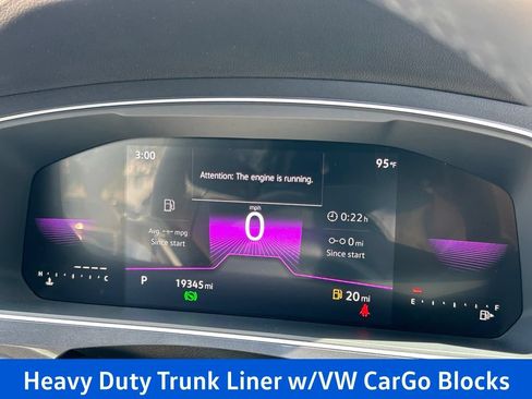 Certified 2023 Volkswagen Tiguan SE R-Line FWD image 29