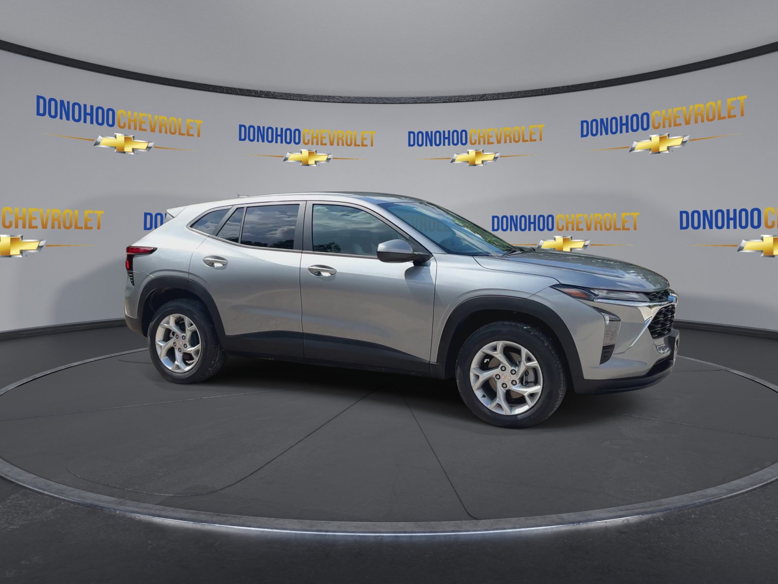 New 2026 Chevrolet Trax LS w/ LS Convenience Package FWD image 5