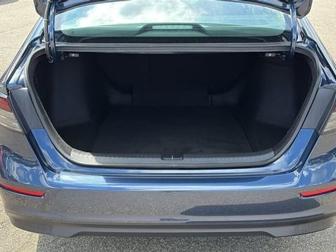 Used 2023 Honda Accord EX image 26
