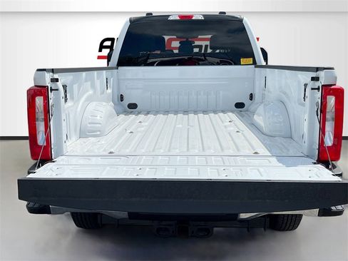 Used 2023 Ford F250 XL w/ XL Chrome Package image 23