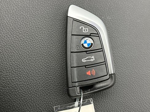 Used 2024 BMW X3 xDrive30i w/ Premium Package w/ZPA AWD/4WD image 25
