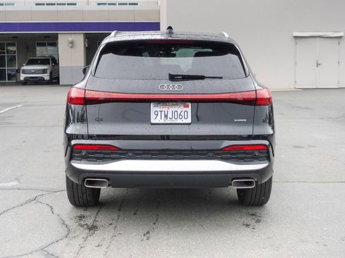 Used 2025 Audi Q5 Premium Plus w/ Premium Plus image 32