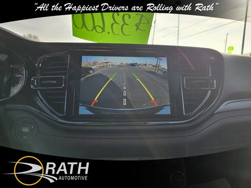 Used 2024 Dodge Durango GT image 16