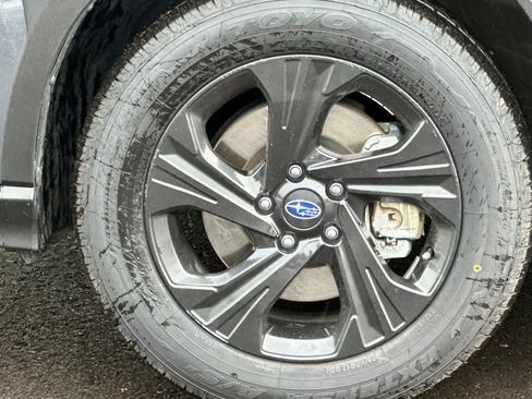 Used 2024 Subaru Crosstrek 2.0i AWD/4WD image 25