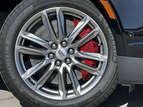 New 2025 Cadillac XT5 Sportv w/ Technology Package image 3