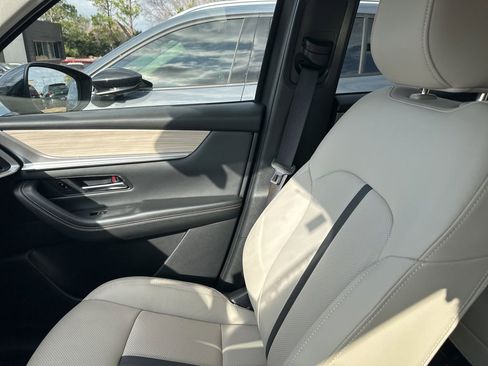 Used 2025 MAZDA CX-90 3.3 Turbo w/ Preferred Package image 10