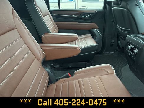 Used 2024 GMC Yukon XL Denali Ultimate AWD/4WD image 21
