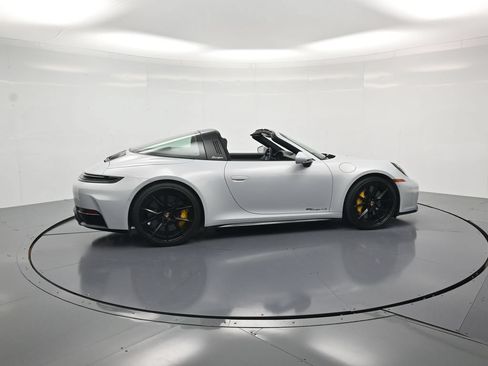 Certified 2026 Porsche 911 Targa 4S AWD/4WD image 53