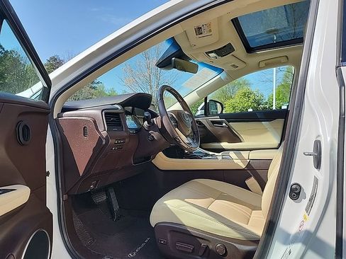 Used 2016 Lexus RX 350 FWD w/ Luxury Package image 5