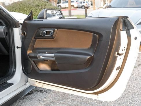 Used 2017 Ford Mustang GT w/ GT Performance Package image 44