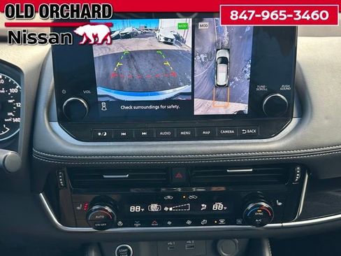 Used 2023 Nissan Rogue SL w/ SL Premium Package FWD image 17