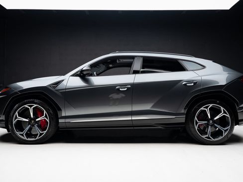 Used 2019 Lamborghini Urus AWD/4WD image 18