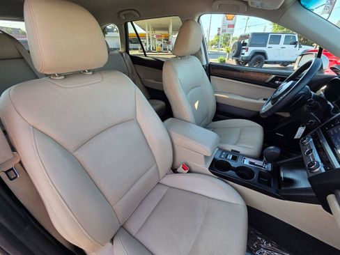 Used 2015 Subaru Outback 2.5i Limited AWD/4WD image 19