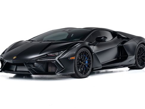 Used 2025 Lamborghini Revuelto image 4