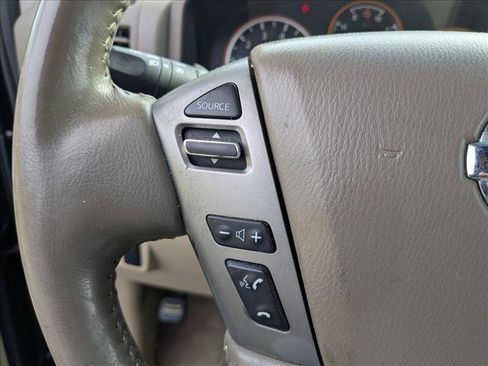 Used 2015 Nissan Titan SV w/ SV Value Truck Package image 13