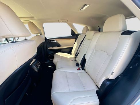 Used 2022 Lexus RX 350L FWD w/ Premium Package image 23