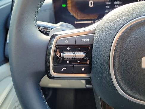 New 2026 Kia Carnival EX FWD image 26