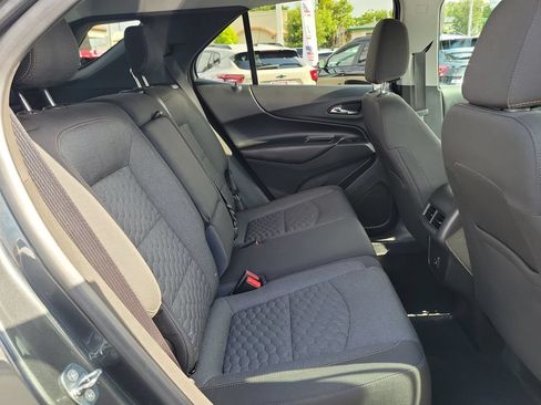 Used 2020 Chevrolet Equinox LT FWD image 18
